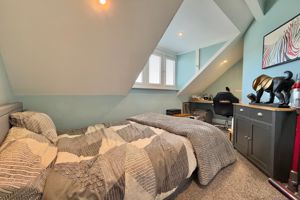 Bedroom 4- click for photo gallery